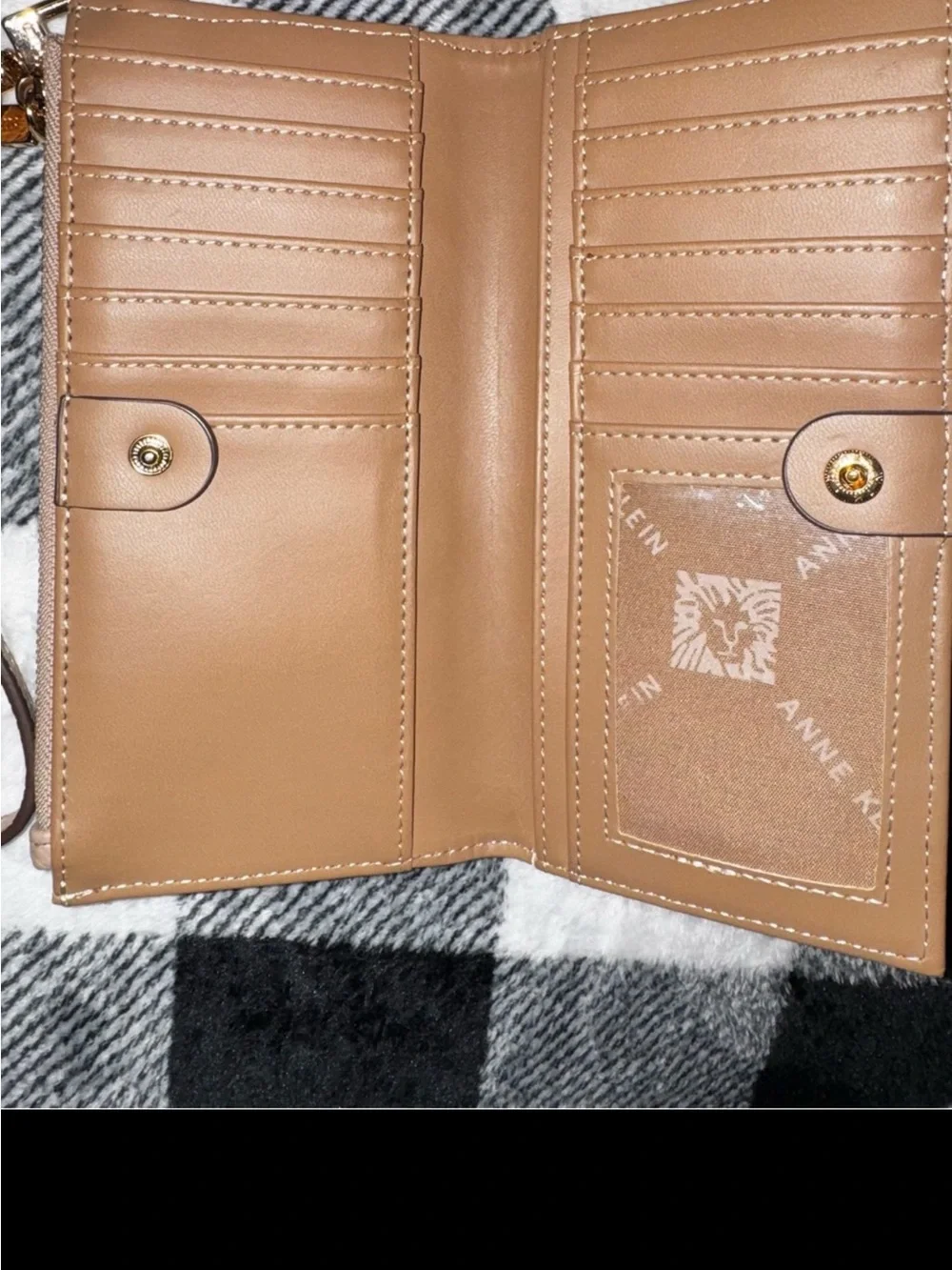 Anne Klein anne klein